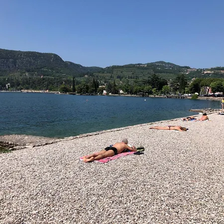 Rocca Terrace アパート ガルダ