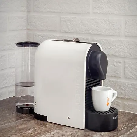 Rocca Terrace アパート *