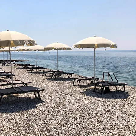 Rocca Terrace Apartment