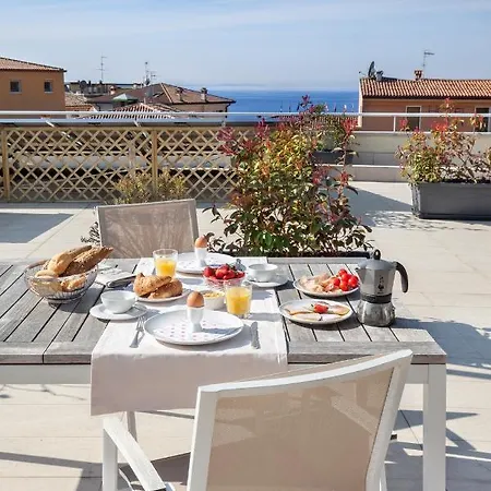 Rocca Terrace * Garda (Verona)