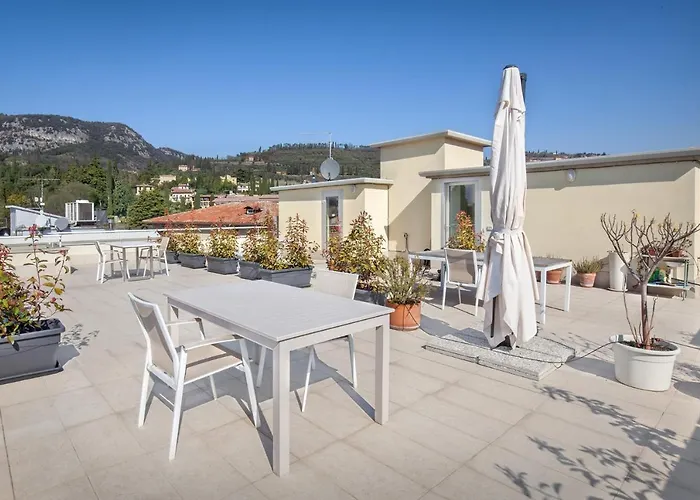 Rocca Terrace Apartman